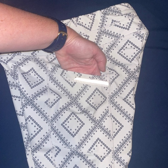 Senita Athletics cropped athletic tights - Picture 3 of 5